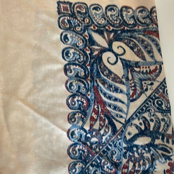 BCBGMAXAZRIA XS Cream & Blue Tribal Print Wide Leg Pants with Front Pocket - Picture 3 of 8